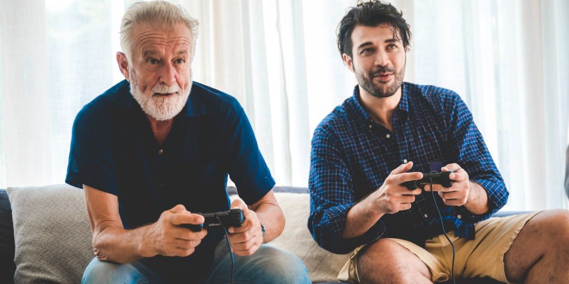 Quand jeunes et seniors partagent leur toit : la magie de la colocation intergénérationnelle