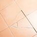 Quand votre carrelage se fissure : votre assurance habitation peut-elle voler à votre secours ?