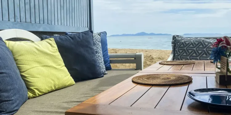 protégez votre résidence secondaire avec une assurance habitation adaptée. découvrez nos solutions complètes pour sécuriser votre bien, bénéficier d'une couverture optimale et profiter pleinement de vos moments de détente. obtenez un devis personnalisé dès aujourd'hui.