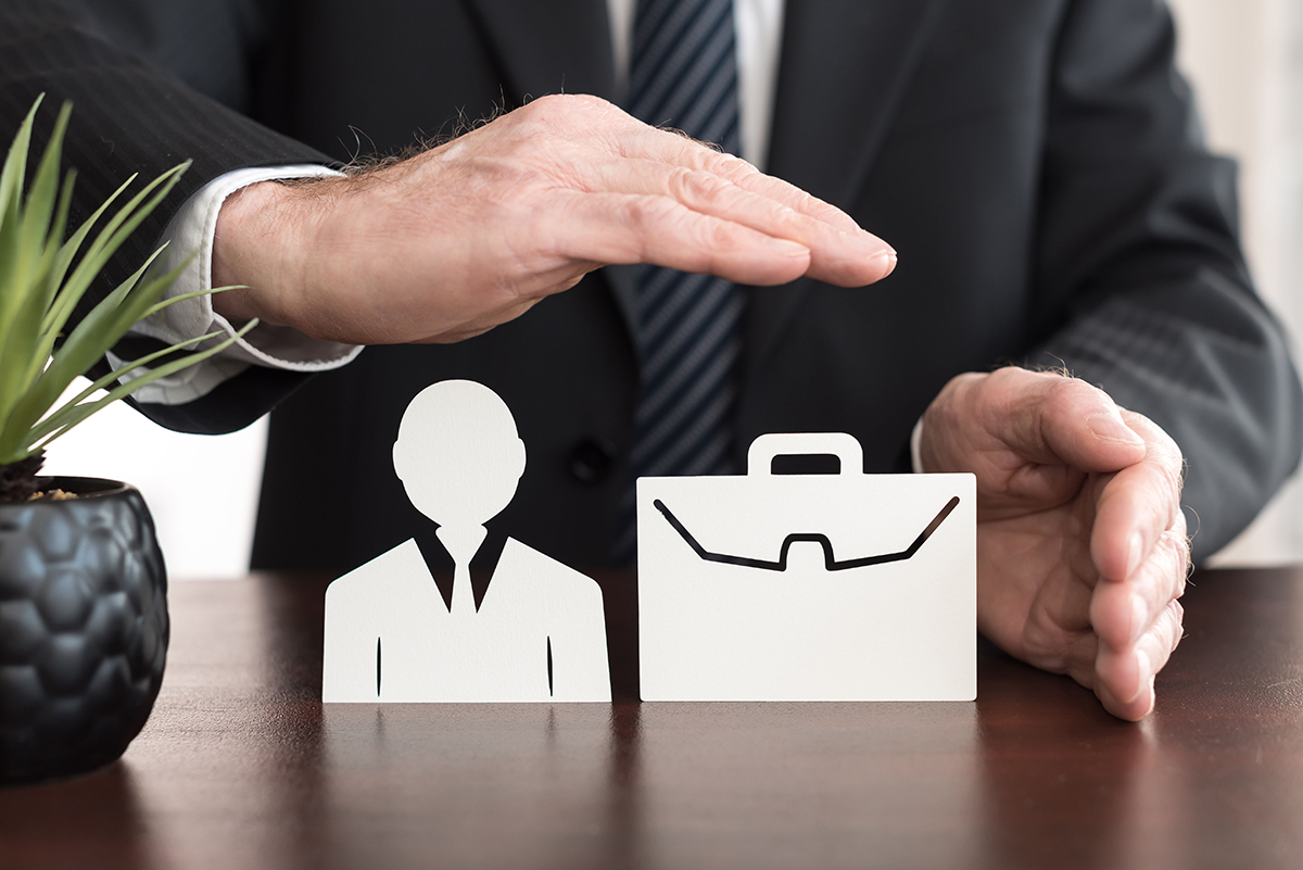 découvrez tout ce qu'il faut savoir sur la responsabilité civile en assurance : définition, fonctionnement, garanties et importance pour vous protéger contre les dommages causés à autrui.