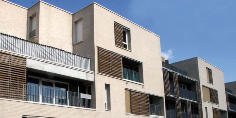 trouvez l'assurance logement idéale à lille pour protéger votre domicile. comparez les offres et choisissez la couverture qui répond à vos besoins et votre budget.