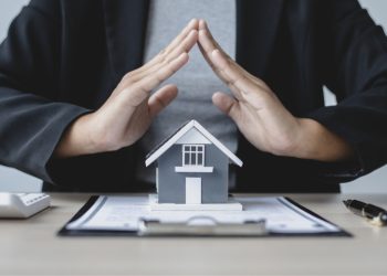 découvrez les meilleures offres d'assurance habitation à lille. protégez votre domicile avec des garanties adaptées à vos besoins, que vous soyez propriétaire ou locataire. obtenez un devis gratuit et comparez les options pour garantir la sécurité de votre habitation.