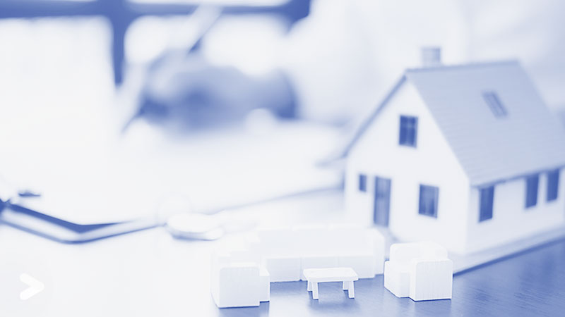 découvrez les implications de la loi sur la hausse des assurances habitation et comment elle impacte vos contrats et vos garanties.