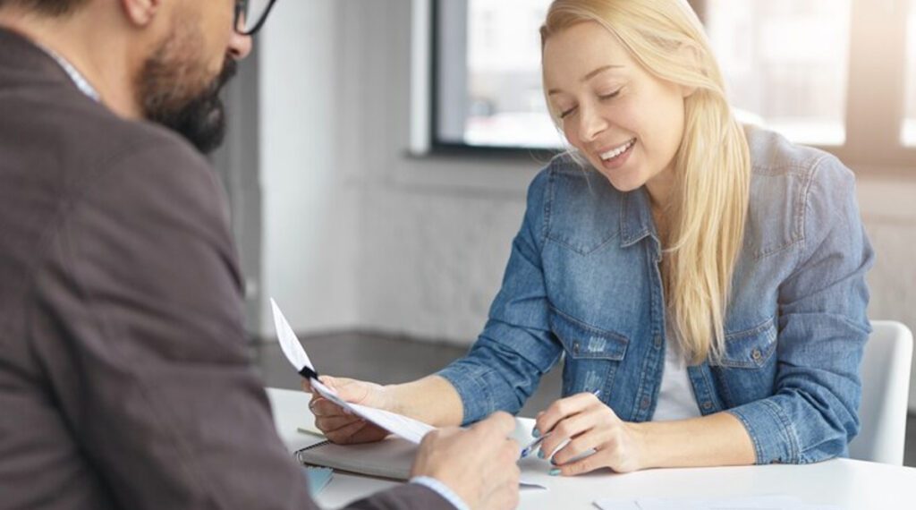 découvrez notre guide complet sur la mutuelle santé : comparez les tarifs, choisissez la meilleure couverture adaptée à vos besoins et optimisez votre santé tout en maîtrisant vos dépenses.
