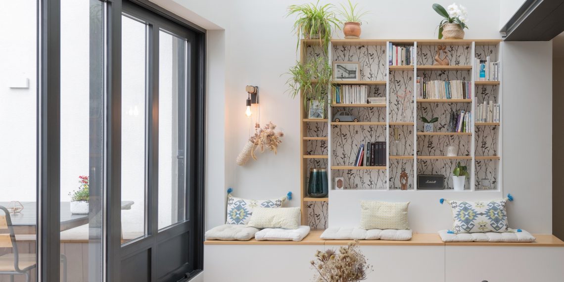 découvrez le salaire d'inès, architecte basée à lyon, et explorez les tendances salariales dans le secteur de l'architecture à lyon.